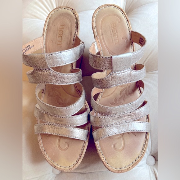 Born leather gold sandals size wedge  8/39 EUC - Picture 1 of 4